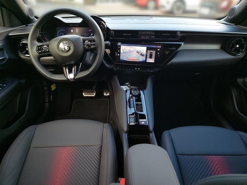 Neu Alfa Romeo Junior 145 PS (106 kW) 2025 Blau SUV