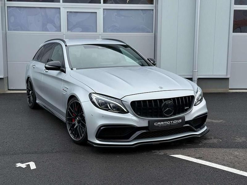 Silber Gebraucht 2017 Mercedes C63S AMG AMG Kombi | € 49.990 - Bild 1/4