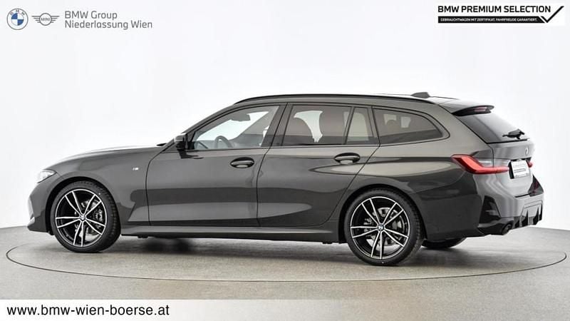 Gebraucht BMW 318 Efficient Dynamics 150 PS (110 kW) 2024 Grau Kombi