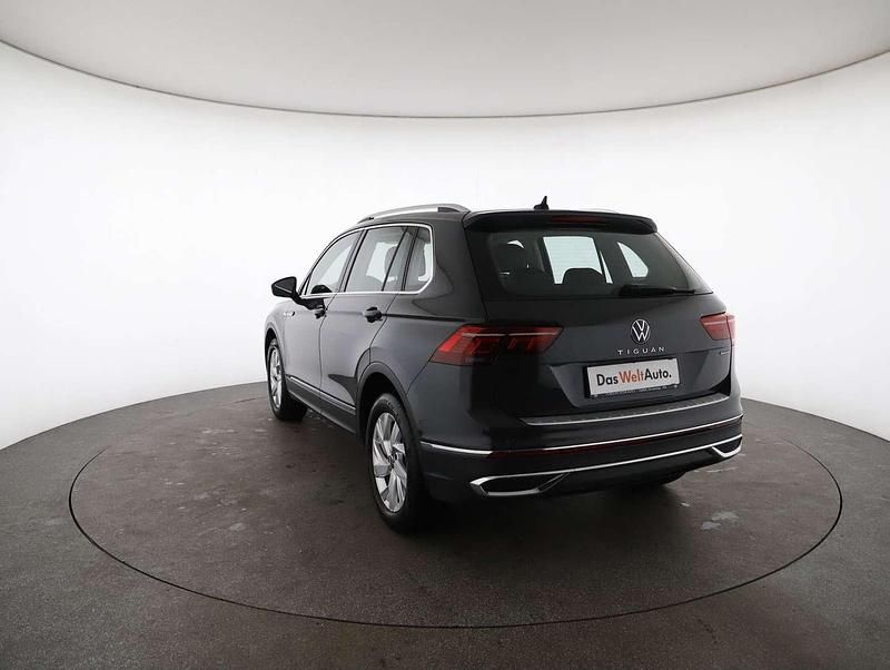 Gebraucht VW Tiguan Elegance 150 PS (110 kW) 2021 Dunkelgrau  normal SUV