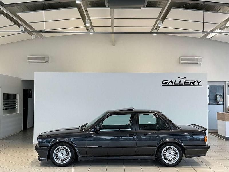 Gebraucht BMW 325 Shadowline 170 PS (125 kW) 1987 Schwarz Coupé