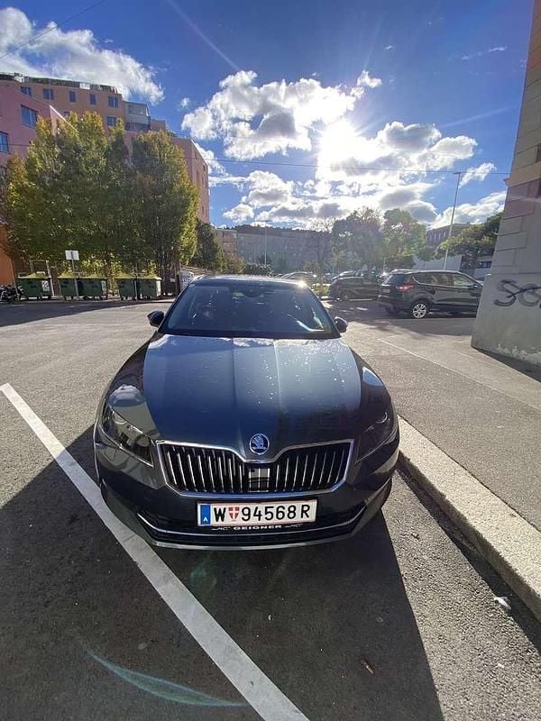 Gebraucht 2015 Skoda Superb Style Limousine | € 19.000 (Teuer) - Bild 1/4