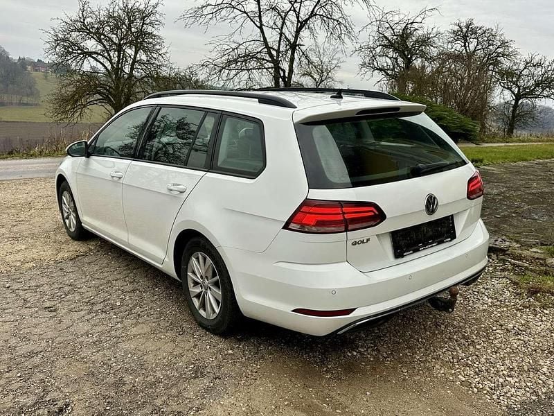 Gebraucht 2018 VW Golf VII Comfortline Kombi | € 8.900 (Guter Preis) - Bild 1/4