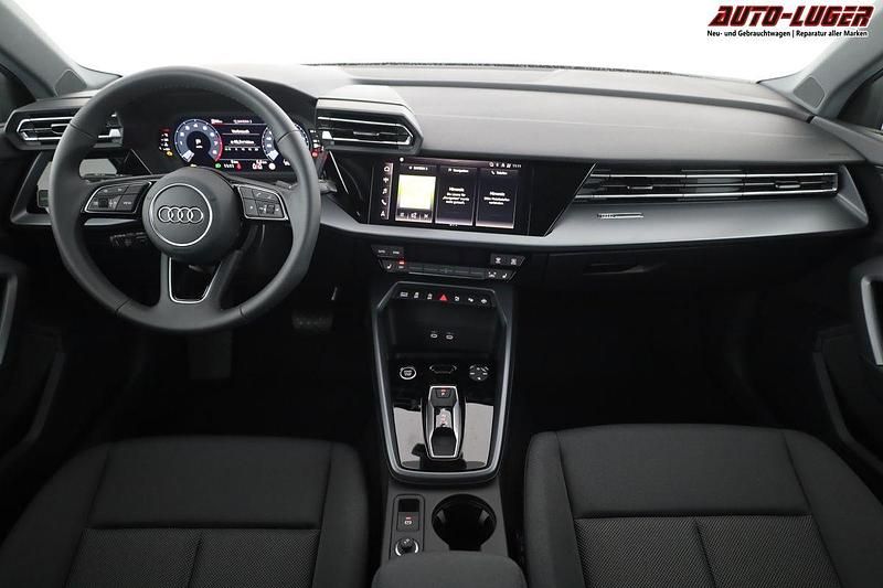 Neu Audi A3 Ambiente 150 PS (110 kW) 2025 Arkonaweiß Limousine