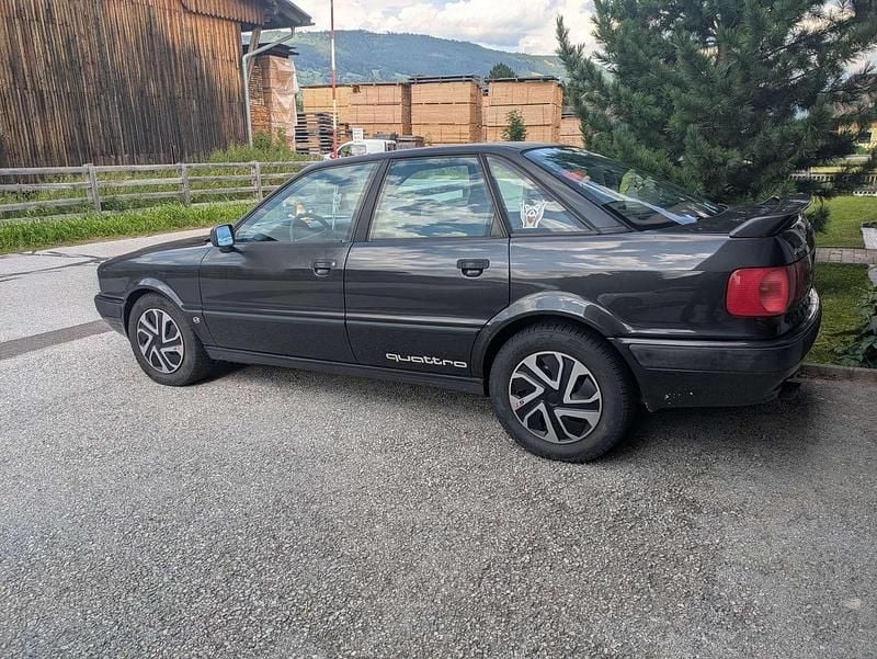 Schwarz Gebraucht 1992 Audi 80 Limousine | € 8.500 - Bild 1/4