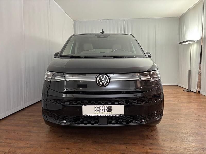 Gebraucht VW Multivan Style 245 PS (180 kW) 2025 Schwarz  metallicperleffektno Van