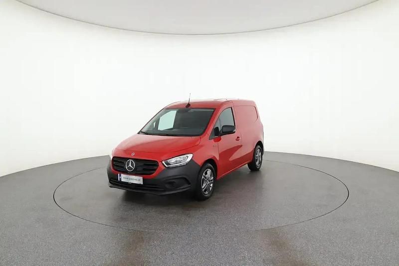 Gebraucht Mercedes eCitan 89 kW (122 PS) 2023 Rot Van