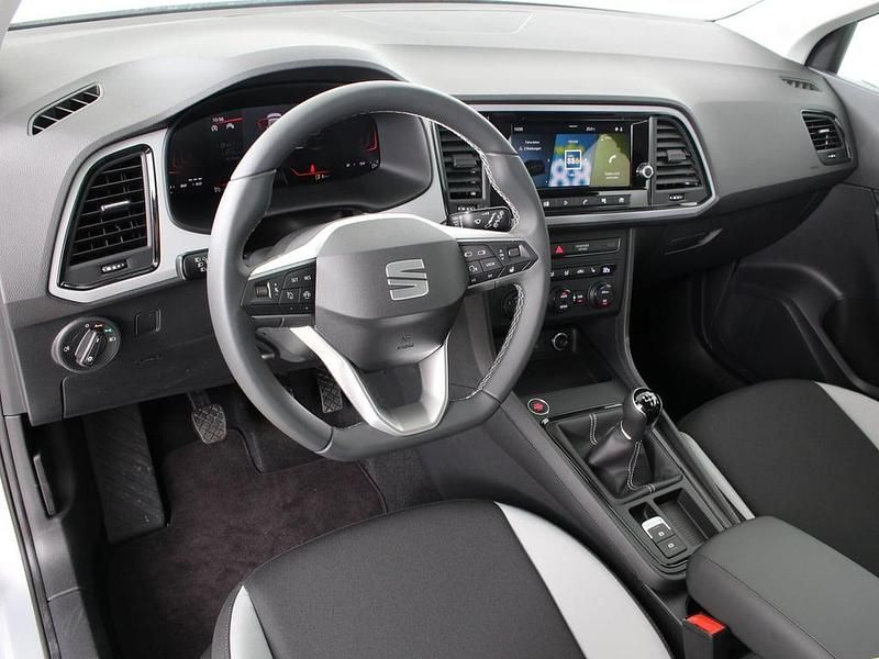 Neu Seat Ateca Reference 115 PS (84 kW) 2026 Silber  metallic SUV