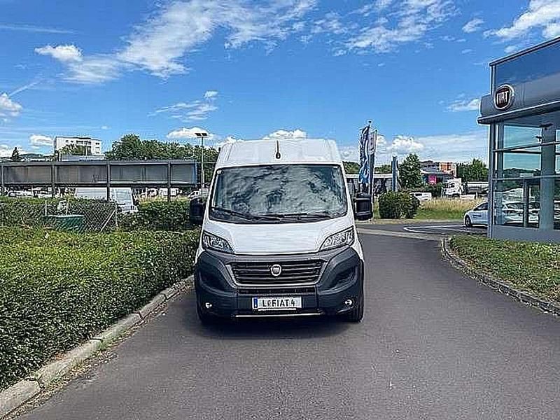 Gebraucht Fiat E-Ducato 88 kW (120 PS) 2021 Weiß Limousine