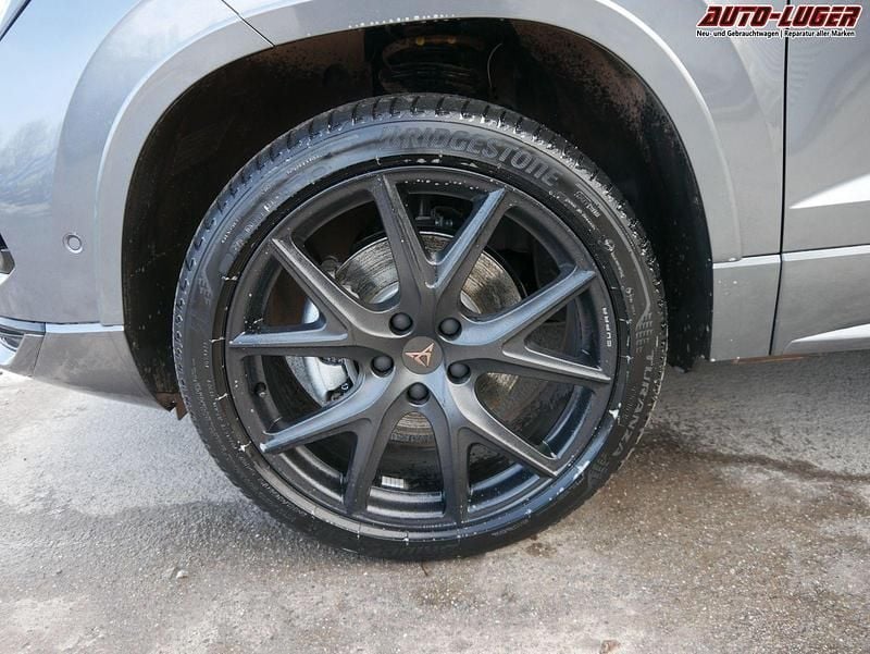 Neu Cupra Ateca 2025 Graphite grau metallic SUV