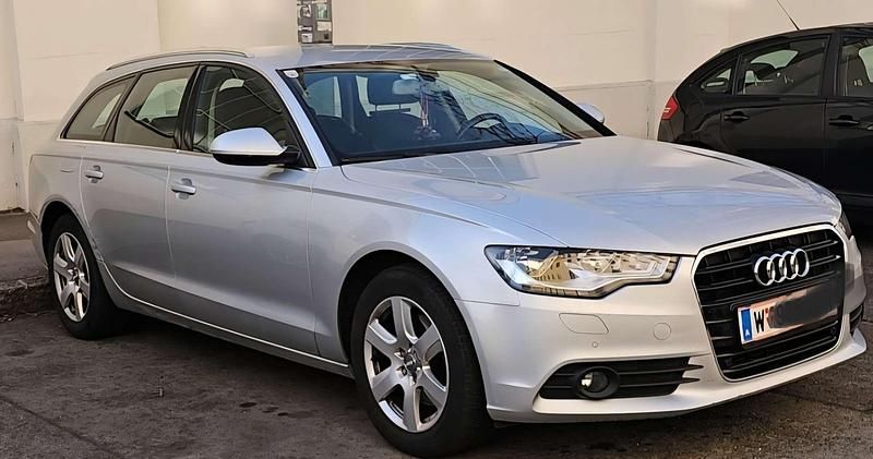 Silber Gebraucht 2012 Audi A6 Limousine | € 9.500 (Guter Preis) - Bild 1/4