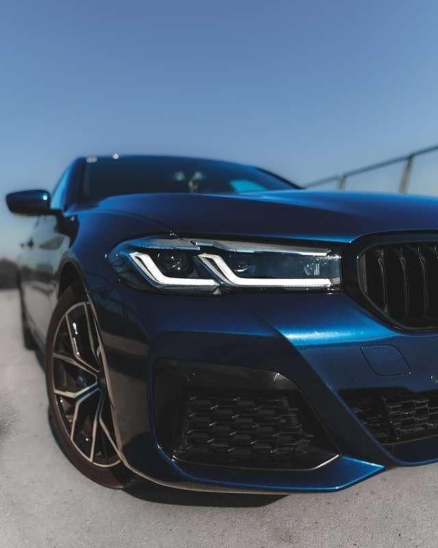 Gebraucht BMW 530e 184 PS (135 kW) 2022 Blau Limousine