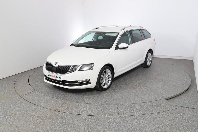 Weiss normal Gebraucht 2019 Skoda Octavia Style Kombi | € 16.950 (Fairer Preis) - Bild 1/4