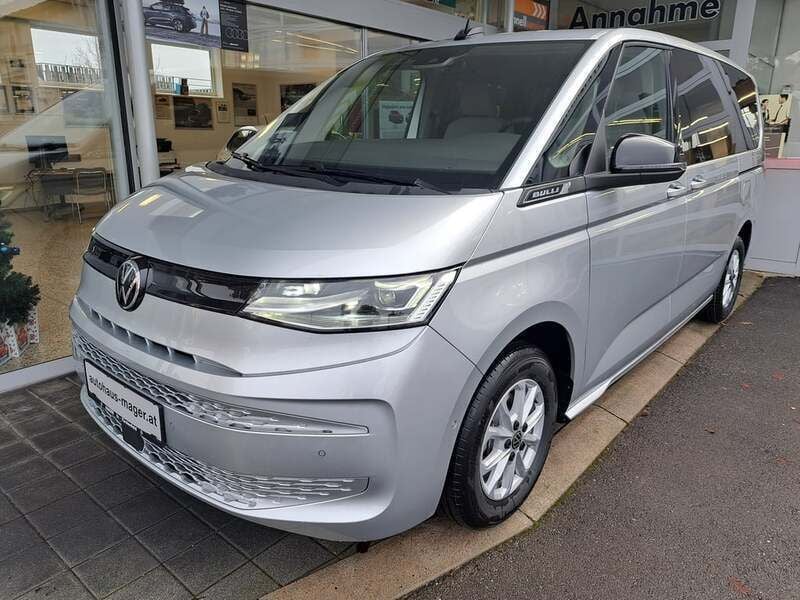 Gebraucht VW Multivan Business 150 PS (110 kW) 2024 Silber  metallic Van