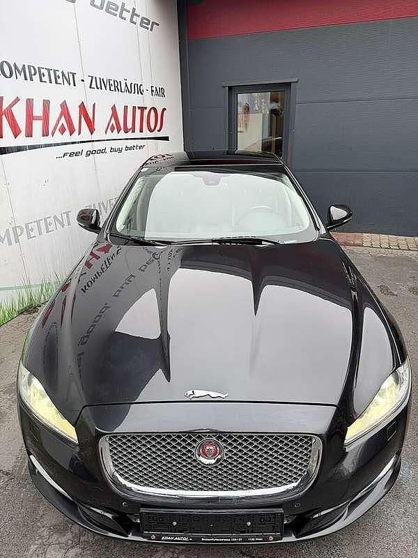 Gebraucht Jaguar XJ Premium Luxury 275 PS (202 kW) 2014 Schwarz Limousine