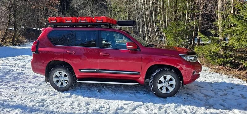 Gebraucht Toyota Land Cruiser 177 PS (130 kW) 2019 Rot SUV