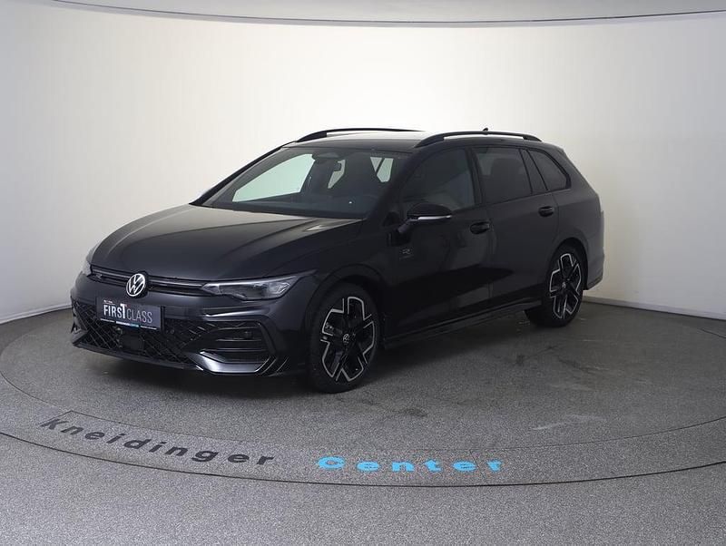 Neu VW Golf VIII Sport 150 PS (110 kW) 2026 Schwarz  metallic Kombi