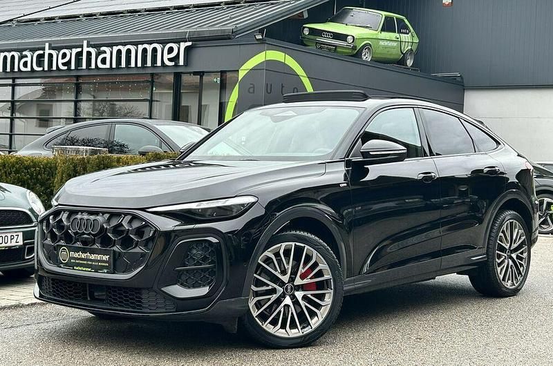 Schwarz Gebraucht 2025 Audi Q5 Sportback Advanced SUV | € 73.900 - Bild 1/4
