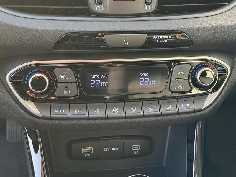 Neu Hyundai i30 GO! 116 PS (85 kW) 2025 Limousine