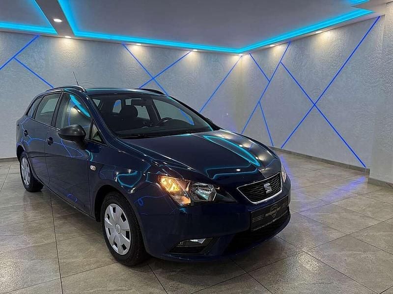 Blau Gebraucht 2016 Seat Ibiza ST Kombi | € 4.690 (Guter Preis) - Bild 1/4