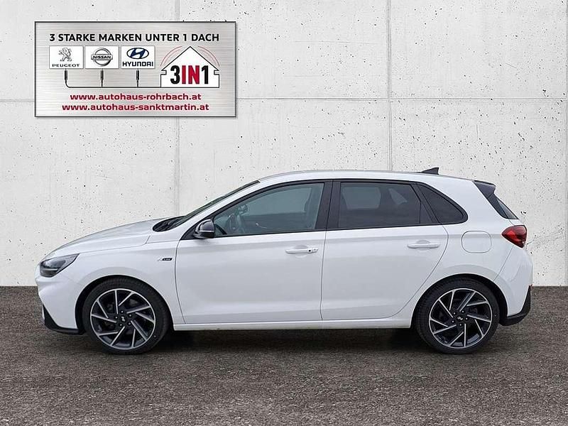 Gebraucht Hyundai i30 N Line 159 PS (116 kW) 2022 Weiß Limousine
