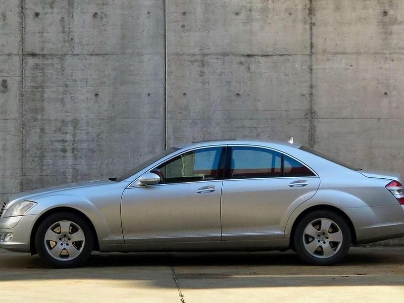 Gebraucht Mercedes S500 320 PS (235 kW) 2006 Silber Limousine