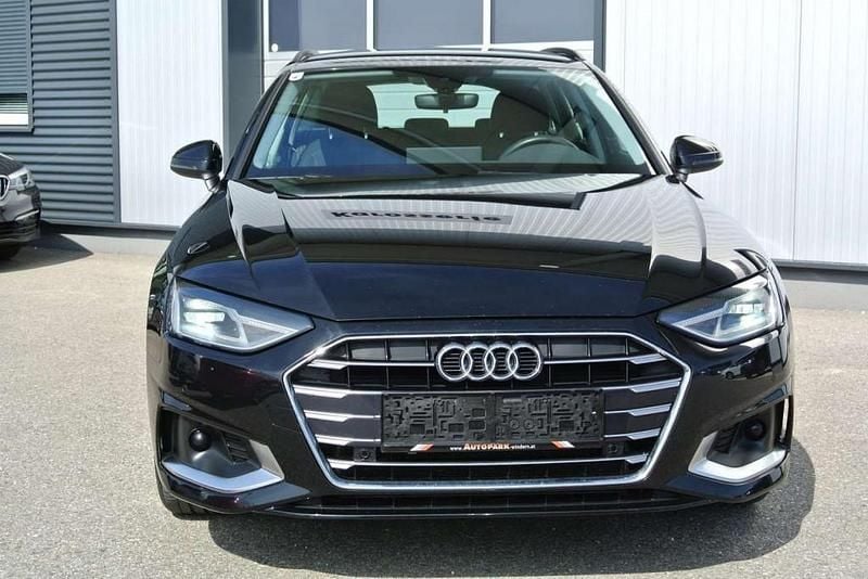 Gebraucht Audi A4 Advanced 163 PS (119 kW) 2019 Schwarz Kombi