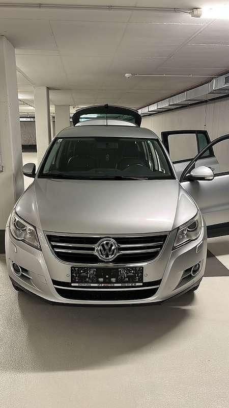 Gebraucht VW Tiguan 170 PS (125 kW) 2009 Grau SUV