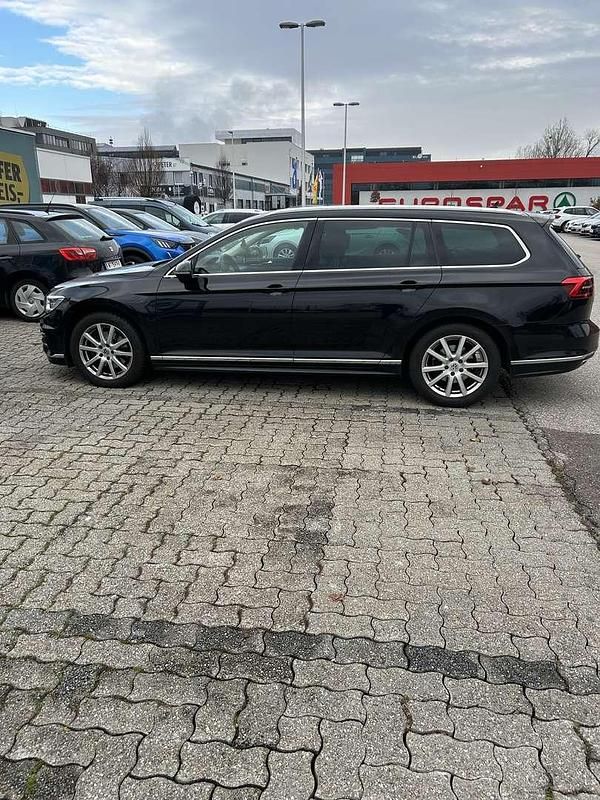 Gebraucht VW Passat Highline 150 PS (110 kW) 2017 Kombi