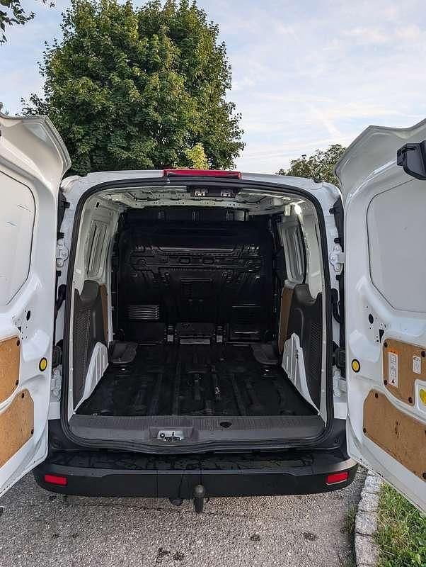 Gebraucht Ford Tourneo Trend 101 PS (74 kW) 2021 Weiß Van