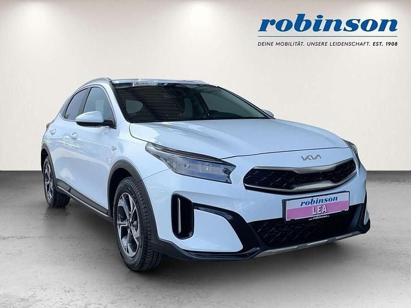 Weiß Gebraucht 2024 Kia XCeed Silver SUV | € 20.990 (Guter Preis) - Bild 1/4