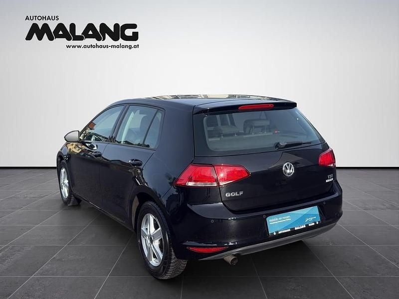 Gebraucht VW Golf VII 110 PS (80 kW) 2016 Schwarz  metallicperleffektno Limousine