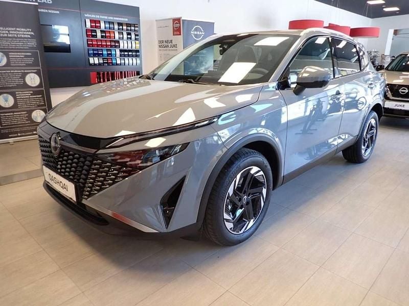 Neu Nissan Qashqai N-Connecta 140 PS (102 kW) 2025 Weiß SUV