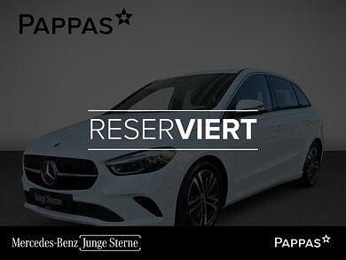 Gebraucht Mercedes B180 Edition 116 PS (85 kW) 2024 Weiss Van / Kleinbus