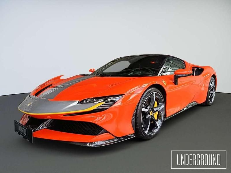 Orange Gebraucht 2022 Ferrari SF90 Coupé | € 589.000 - Bild 1/4