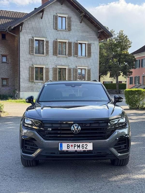 Gebraucht VW Touareg R 340 PS (250 kW) 2021 SUV