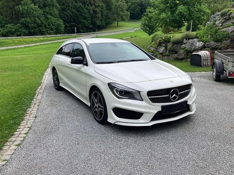 Gebraucht Mercedes CLA200 Shooting Brake AMG line 136 PS (100 kW) 2015 Kombi