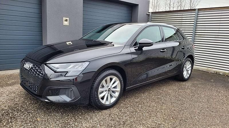 Gebraucht Audi A3 Design 116 PS (85 kW) 2022 Schwarz Kombi