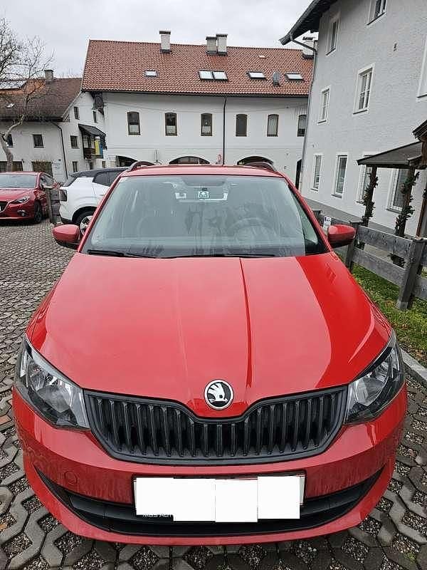 Gebraucht Skoda Fabia Active 75 PS (55 kW) 2016 Rot Kombi