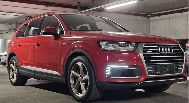 Gebraucht Audi Q7 Comfort 258 PS (189 kW) 2017 Rot SUV