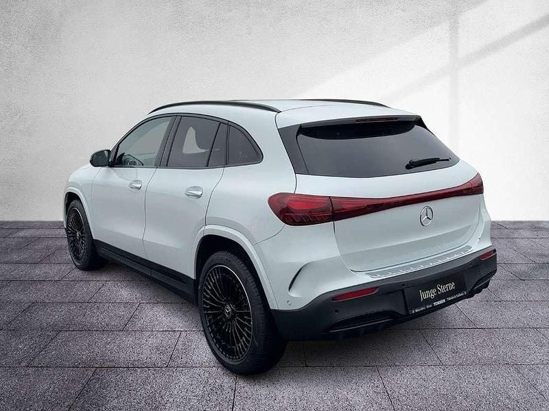 Gebraucht Mercedes EQA300 AMG 167 kW (228 PS) 2024 Weiß SUV