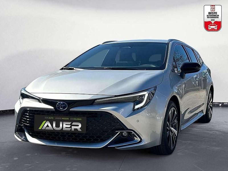 Silber Gebraucht 2025 Toyota Corolla Active Kombi | € 31.590 (Teuer) - Bild 1/3