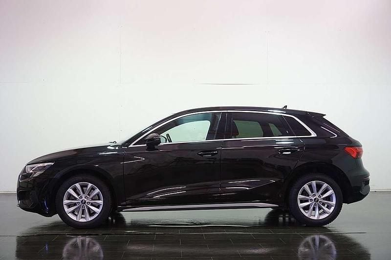 Gebraucht Audi A3 110 PS (80 kW) 2021 Schwarz Limousine