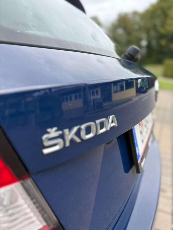 Gebraucht Skoda Fabia 60 PS (44 kW) 2017 Kleinwagen