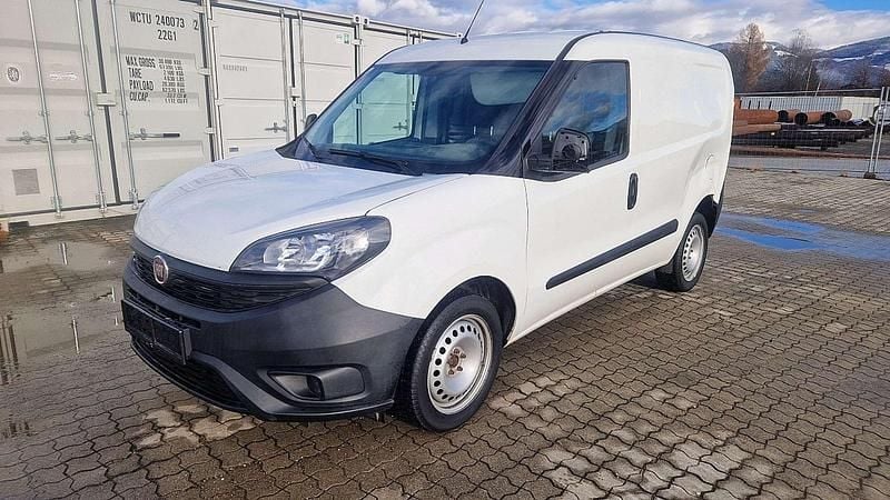 Gebraucht 2021 Fiat Doblò Easy Van / Kleinbus | € 7.900 - Bild 1/4