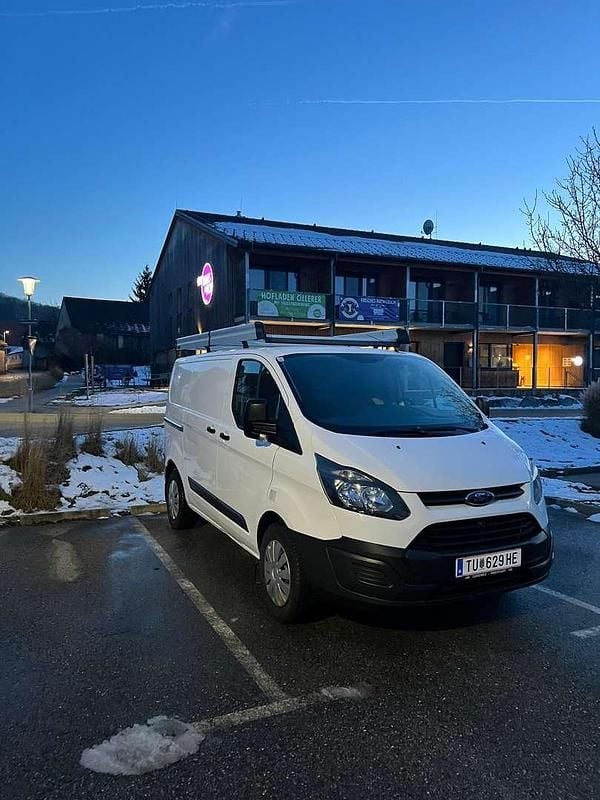 Gebraucht Ford Tourneo Trend 101 PS (74 kW) 2015 Van / Kleinbus