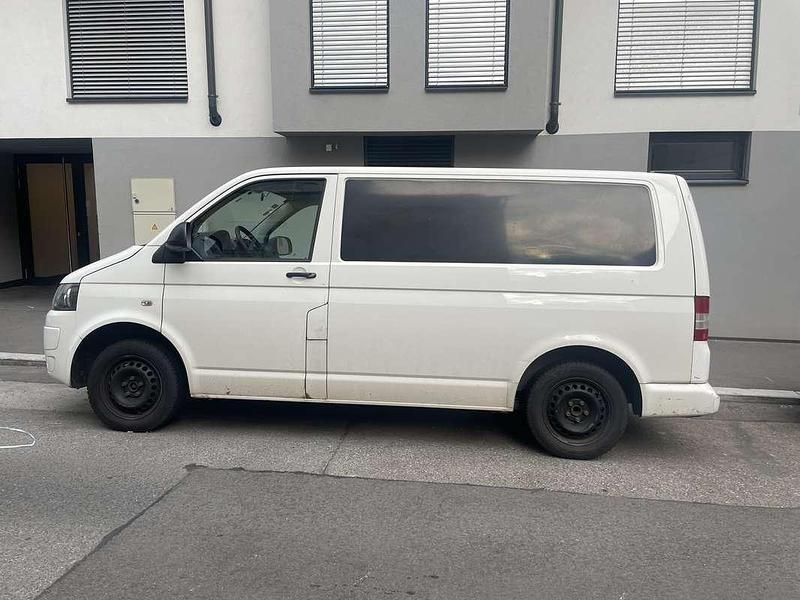 Gebraucht VW T5 84 PS (61 kW) 2011 Weiß Van