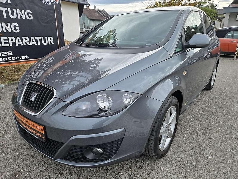 Grau Gebraucht 2013 Seat Altea Copa Van / Kleinbus | € 5.490 (Fairer Preis) - Bild 1/4