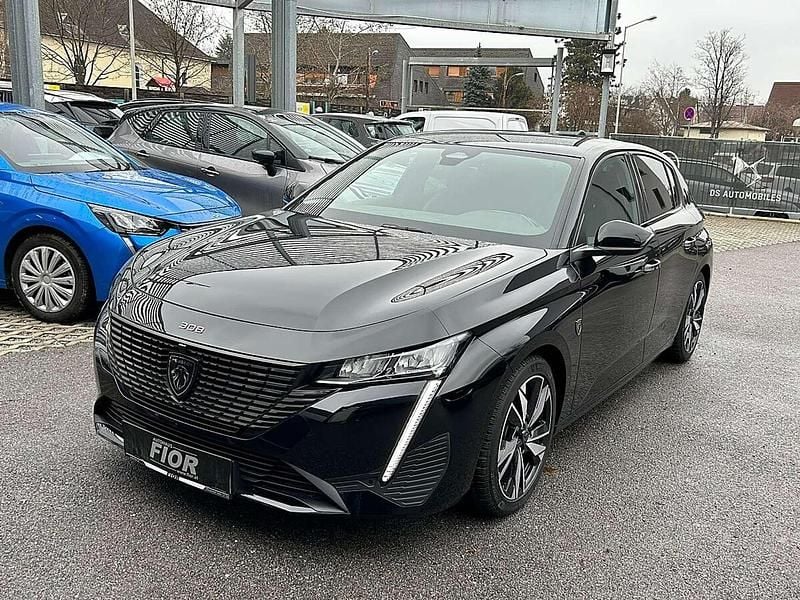 Gebraucht Peugeot 308 Allure 131 PS (96 kW) 2022 Schwarz Limousine