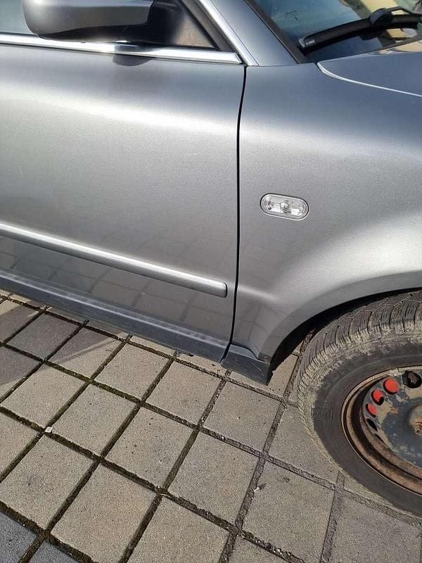 Gebraucht VW Passat 131 PS (96 kW) 2002 Limousine